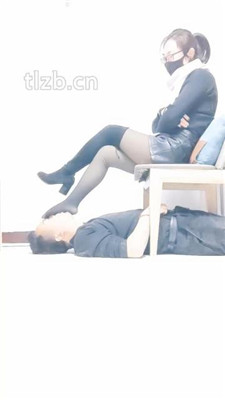 图片[17]_【郡主大大】长靴跪舔/全体重踩踏/脚插嘴【双视角版】_HD绳艺资源