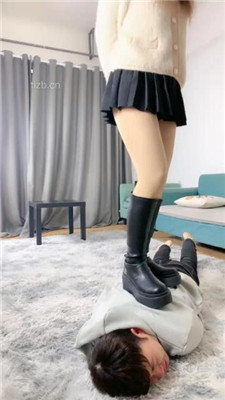 图片[5]_【肉肉】猥琐的代价-长靴踩虐踢踹/碾压狗舌_HD绳艺资源