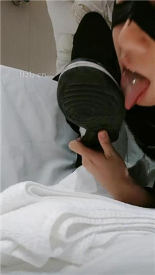 图片[3]_【玥野兔】运动后脏鞋白棉袜羞辱狗_HD绳艺资源