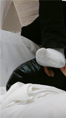 图片[6]_【玥野兔】运动后脏鞋白棉袜羞辱狗_HD绳艺资源