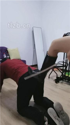 图片[2]_【凌儿女神】跪舔高跟长靴肉丝脚/sp/骑马转胯_HD绳艺资源