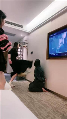 图片[9]_【宸宸S】双S重刑-短靴高跟小白鞋提档狠狗【双视角版】_HD绳艺资源