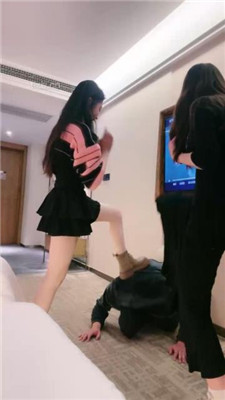 图片[13]_【宸宸S】双S重刑-短靴高跟小白鞋提档狠狗【双视角版】_HD绳艺资源