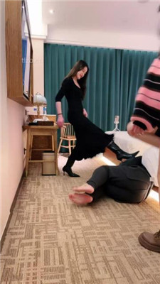 图片[16]_【宸宸S】双S重刑-短靴高跟小白鞋提档狠狗【双视角版】_HD绳艺资源