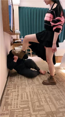 图片[19]_【宸宸S】双S重刑-短靴高跟小白鞋提档狠狗【双视角版】_HD绳艺资源