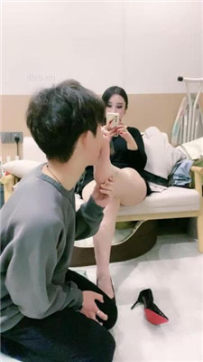 图片[9]_【小羊】高跟踩狗爪/掐脖/骑马耳光/吃口水_HD绳艺资源