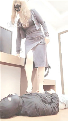 图片[6]_【灵凌】提档高跟踩踏-裸足恋足舔_HD绳艺资源