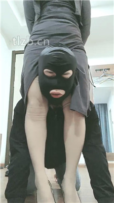 图片[11]_【灵凌】提档高跟踩踏-裸足恋足舔_HD绳艺资源