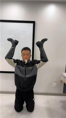 图片[4]_【辣姐】嘴塞袜子物化狗奴/踩踏喂食/喝洗脚水_HD绳艺资源