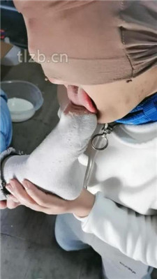 图片[7]_【大美】跑步后臭鞋袜深吸/赏赐洗脚水_HD绳艺资源