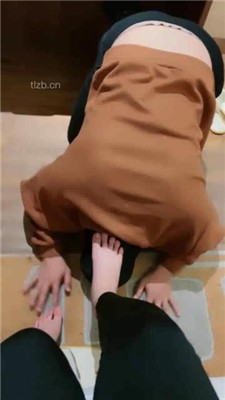 图片[3]_【新疆王祖贤】原味裸足脚喂酸奶_HD绳艺资源