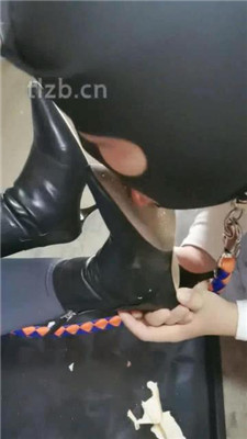 图片[8]_【大美】鞋喂食/吃狗粮/锁住狗畜生_HD绳艺资源