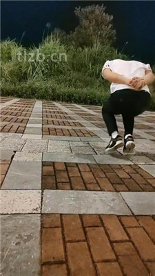 图片[8]_【广东迪迪】双S-户外骑马爬行【双视角版】_HD绳艺资源