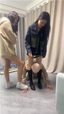 图片[14]_【狗哥】175模特双S-黑鞋白袜高难度挑战踩虐_HD绳艺资源