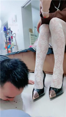 图片[6]_【美离子】高跟白丝诱惑踩狗头_HD绳艺资源