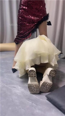 图片[12]_【瑶瑶】母畜-喂拉丝口水/腿绞窒息/sp/高跟狂舔_HD绳艺资源