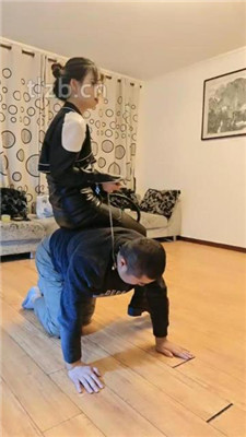 图片[12]_【诗琪】全包窒息囚禁/骑马犬化_HD绳艺资源