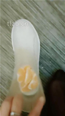 白袜美女教练健身房的残酷制服训练 YC-230415-2
