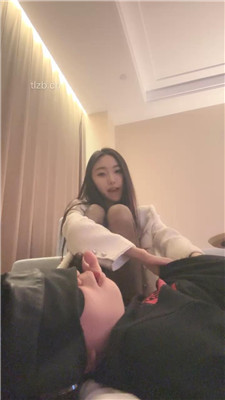 【兔粉粉】踢裆与羞辱 YC-230413-4