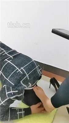 图片[7]_【广东迪迪】跪舔高跟原味裸足【双视角版】_HD绳艺资源