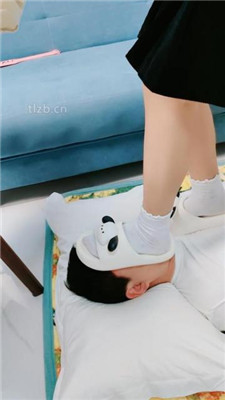 图片[5]_【萌宝儿】贝壳头白棉袜-拖鞋-裸足全体重踩脸_HD绳艺资源