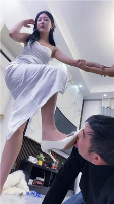 图片[9]_【麋鹿银儿】4S-素人主-重度训练/高跟踩狗爪/高难度挑战踢踹/掐脖窒息_HD绳艺资源