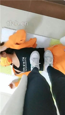 图片[10]_【广东迪迪】运动鞋白袜玩虐母畜【双视角版】_HD绳艺资源