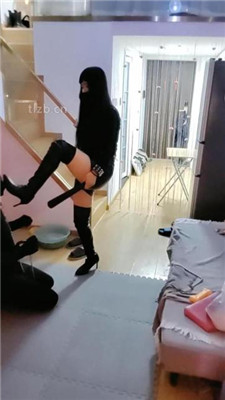 图片[7]_【黑玫瑰】贱奴跪舔长靴/转胯爬行_HD绳艺资源