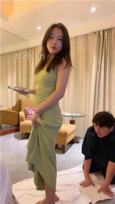 图片[9]_【Alina七】坐狗头/品尝原味裸足/物化人肉坐垫/骑脖打手心_HD绳艺资源