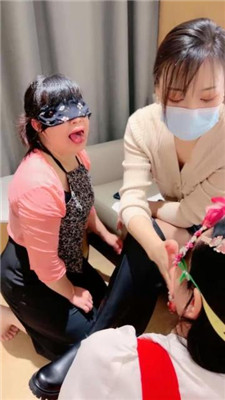 图片[6]_【丹祖宗】双母畜-长靴S-物化座椅/闻长靴内/舔烟灰/踩舌/吃厕纸_HD绳艺资源