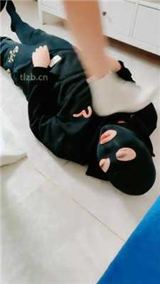 图片[6]_【萌宝儿】手脚并用抽耳光_HD绳艺资源