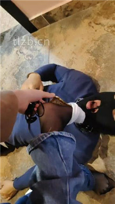 图片[15]_【舒苒】舔休闲板鞋原味黑丝_HD绳艺资源