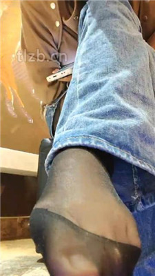 图片[18]_【舒苒】舔休闲板鞋原味黑丝_HD绳艺资源