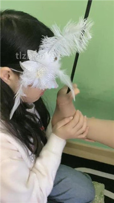 图片[4]_【柒柒学姐】女神母畜-羞涩品尝主人的高跟丝袜jio_HD绳艺资源