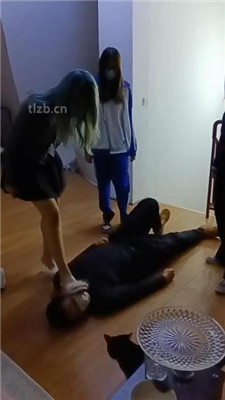 图片[20]_【全国开发素人】3S学生主暴打-全体重踩踏+圣水_HD绳艺资源