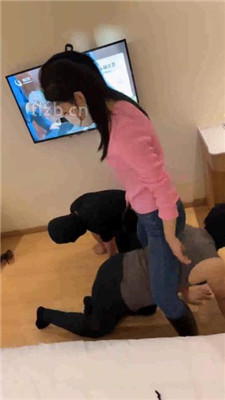 图片[12]_【沐夏夜】暴击口嗨狗-全体重高跟踩手心/鞭刑/重度耳光/圣水干_HD绳艺资源