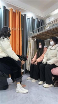 【尤物大大】女大宿舍3S的坐骑/地毯/脚垫_HD绳艺资源