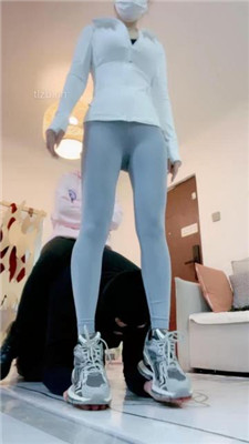 图片[2]_【茹雪】运动完和素人闺蜜虐家奴_HD绳艺资源