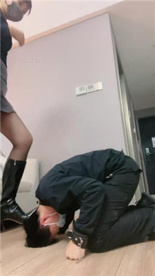 图片[13]_【米开朗】高跟皮靴重度开发-踩踏踢裆/坐脸窒息虐乳_HD绳艺资源