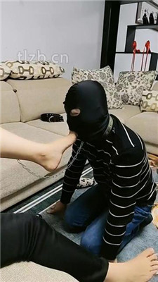 图片[3]_【广东迪迪】狗链遛家奴/舔脏高跟裸足/骑马_HD绳艺资源