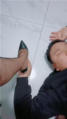 图片[7]_【金玫瑰】高跟网袜诱惑踩虐_HD绳艺资源