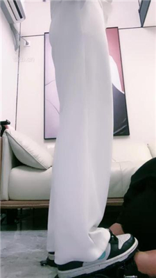 图片[5]_【小软】白袜全体重踩踏_HD绳艺资源