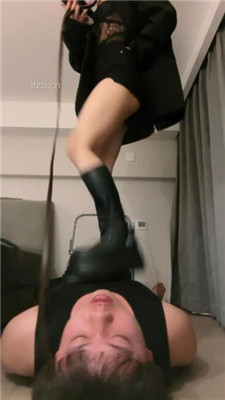 图片[7]_【菀七大小姐】长靴美腿踩虐/训练/白袜脚捂脸【完整版】_HD绳艺资源