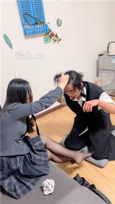 图片[8]_【麋鹿银儿】坐脸窒息/铆钉高跟踩虐/坐狗头/咬肉_HD绳艺资源