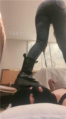 图片[6]_【绝美兔绳艺导师】短靴白袜裸足全体重踩_HD绳艺资源