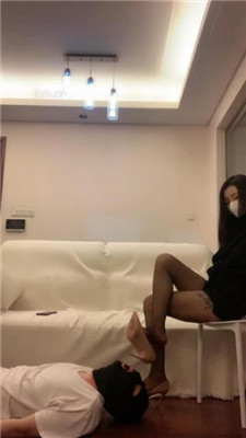 图片[18]_【宝爷】骑脖/抽耳光/吃口水/腿绞窒息/高跟踩乳_HD绳艺资源