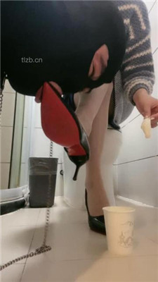 图片[8]_【漫漫】狗链遛狗/高跟臭脚恋足舔_HD绳艺资源