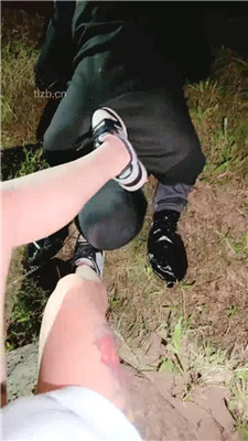 图片[6]_【小软】深夜户外遛狗-舔脏鞋白袜_HD绳艺资源