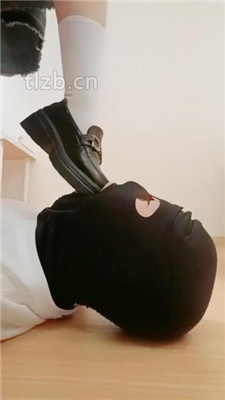 图片[3]_【颜颜S】跪舔学生主皮鞋白袜/深喉/踩踏_HD绳艺资源