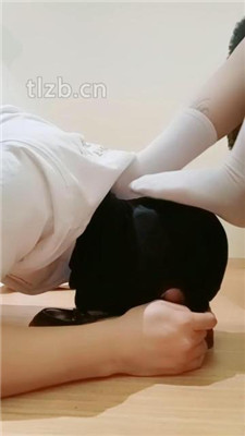 图片[9]_【颜颜S】跪舔学生主皮鞋白袜/深喉/踩踏_HD绳艺资源